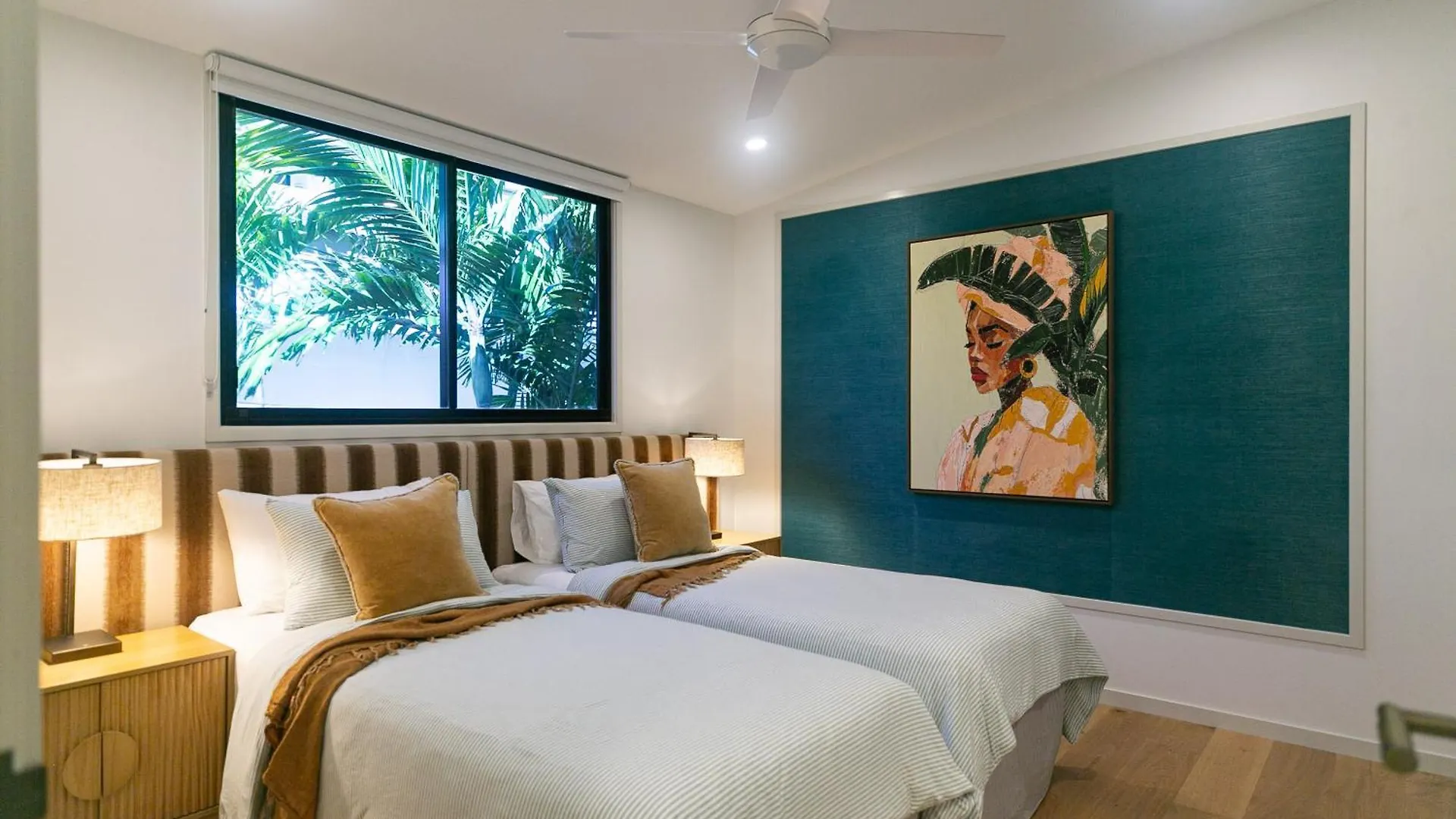 Monsoon Luxury Apartment Port Douglas